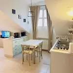 Attic - Intero Appartement *