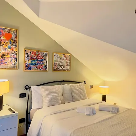 Attic - Intero Apartment *